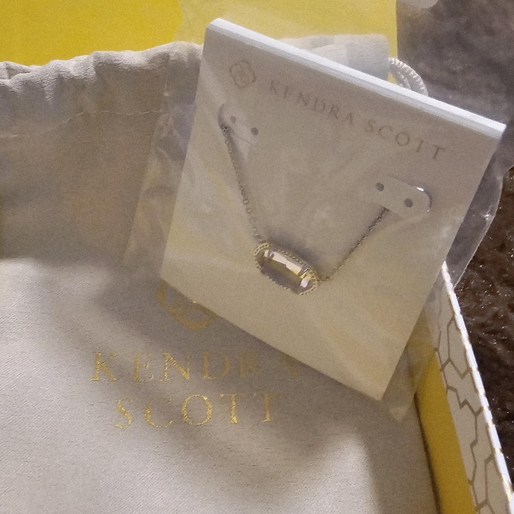 Kendra Scott Silver Pendant Necklace